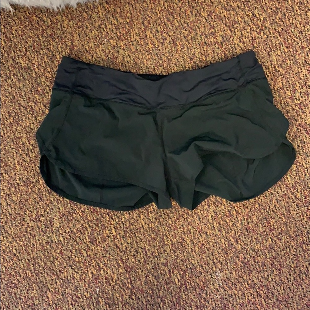 Lululemon shorts- black